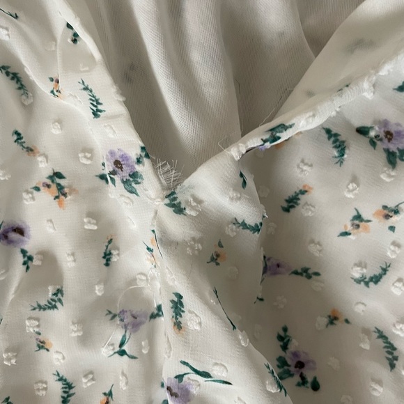 The Fashion Poet‎ Clip Dot Cold Shoulder Ruffle Long Sleeve Dress white size 8 - Picture 11 of 13